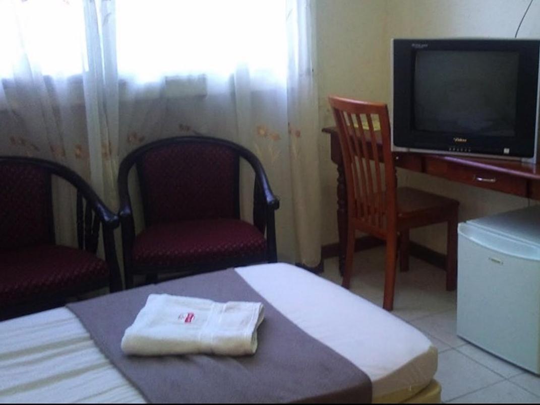 Hotel Teratai Tenang Куала-Тренгану Екстер'єр фото